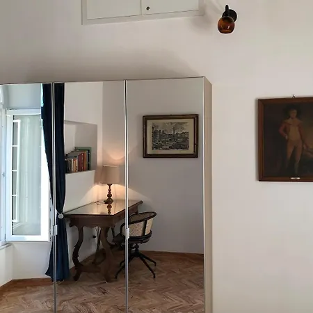 Casa Di Diocleziano Апартаменты *